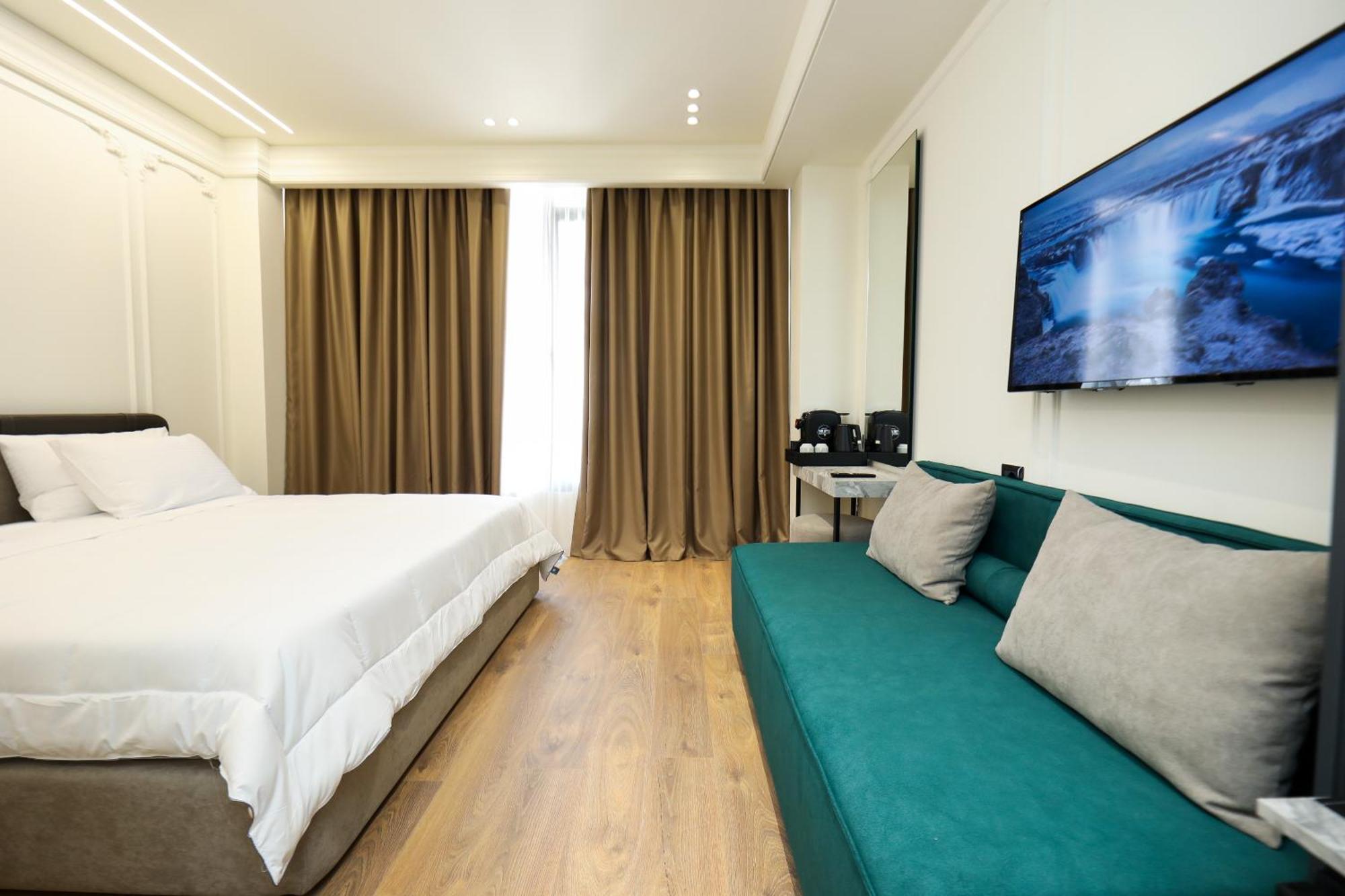 Hotel Adore Vlorë Eksteriør billede