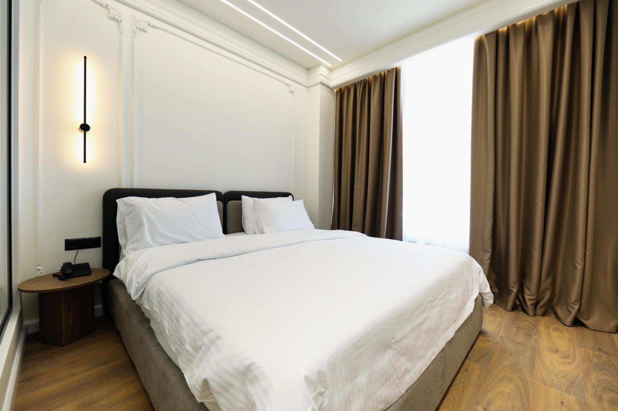 Hotel Adore Vlorë Eksteriør billede
