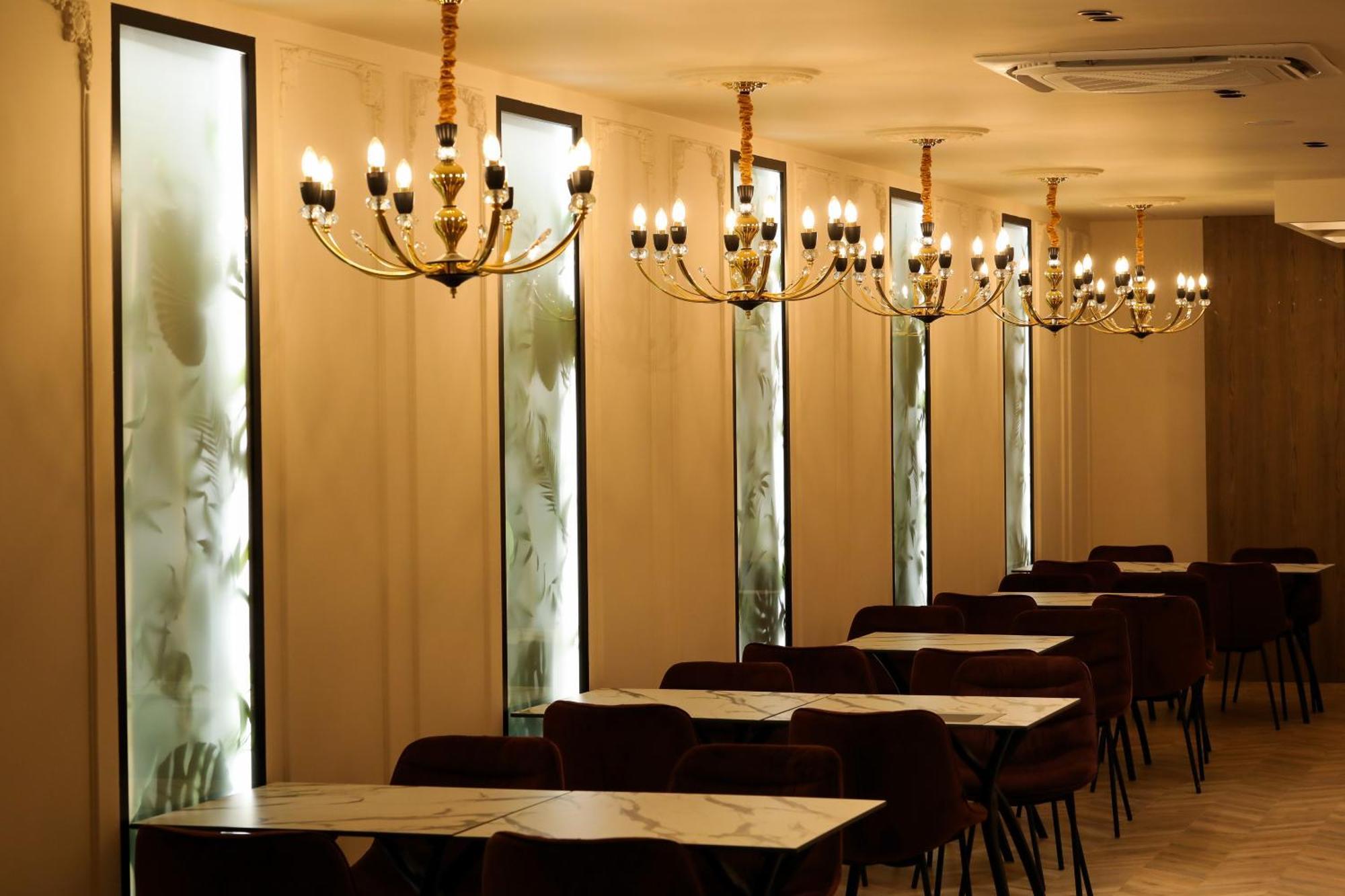 Hotel Adore Vlorë Eksteriør billede